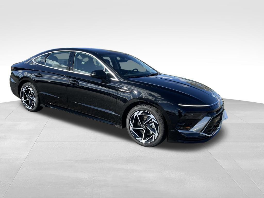 new 2026 Hyundai Sonata car, priced at $31,297