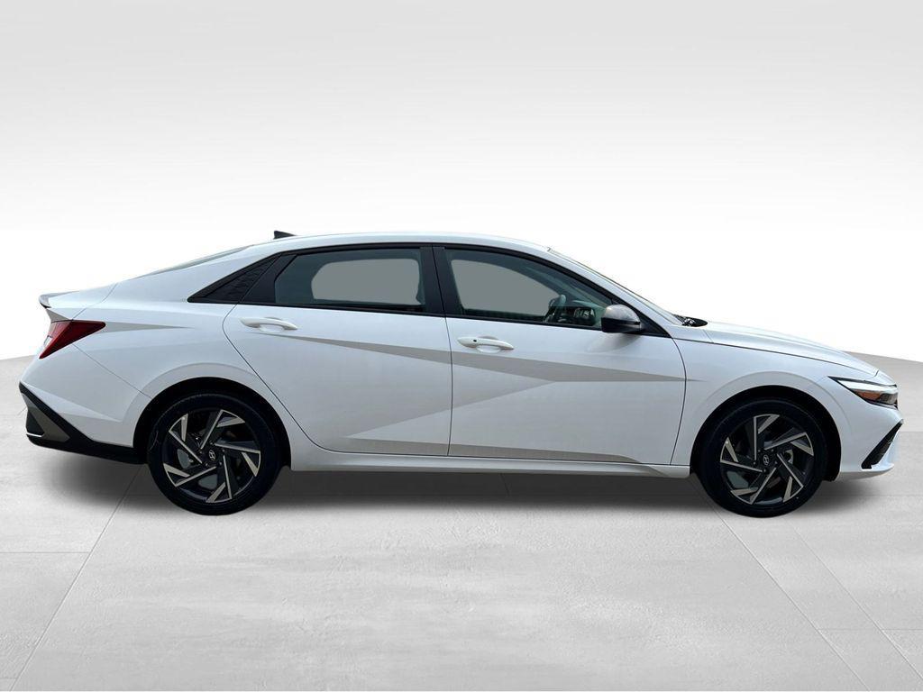 new 2025 Hyundai ELANTRA HEV car, priced at $24,663