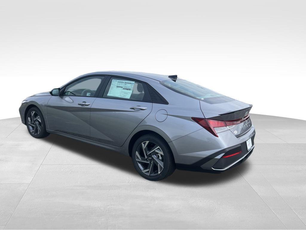 new 2025 Hyundai Elantra car, priced at $20,850