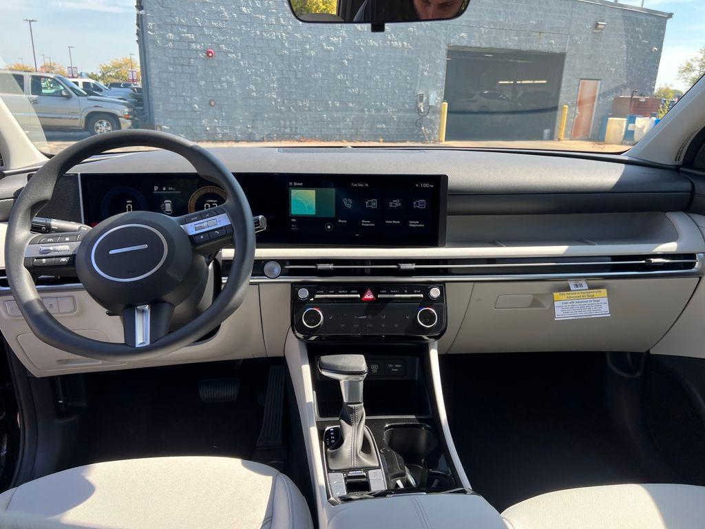 new 2026 Hyundai Tucson car, priced at $33,925