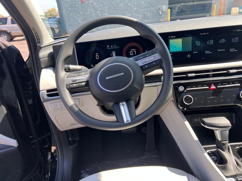 new 2026 Hyundai Tucson car, priced at $33,925