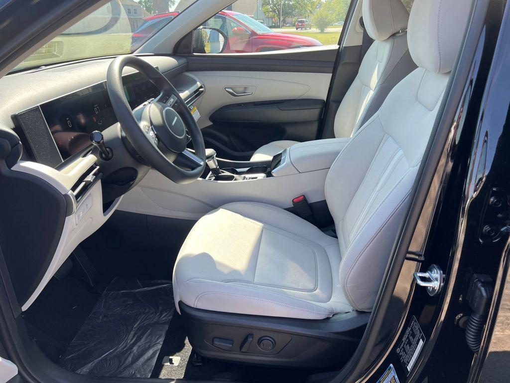 new 2026 Hyundai Tucson car, priced at $33,925
