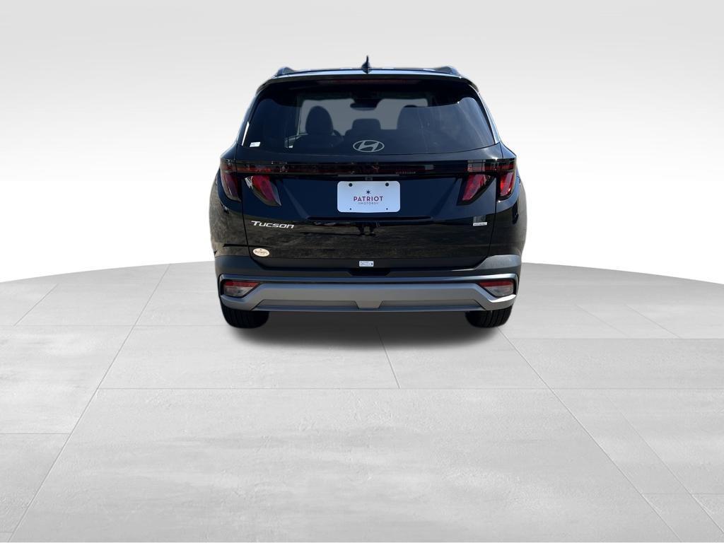 new 2026 Hyundai Tucson car, priced at $33,925