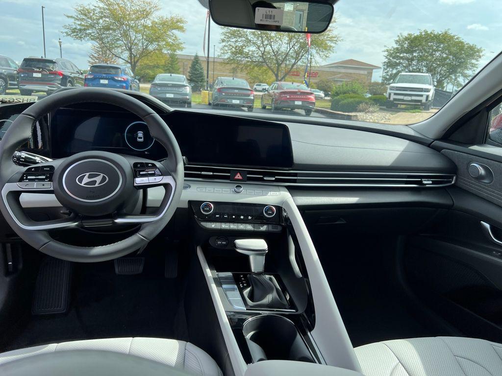 new 2025 Hyundai Elantra car, priced at $24,203