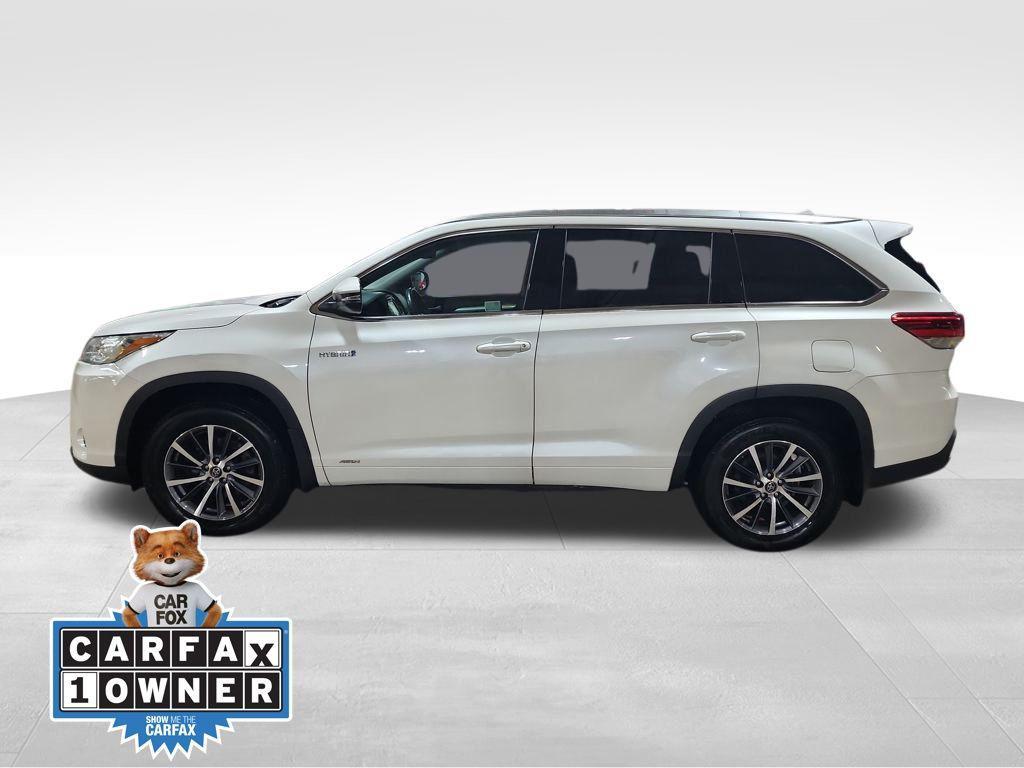 used 2017 Toyota Highlander Hybrid car, priced at $22,995