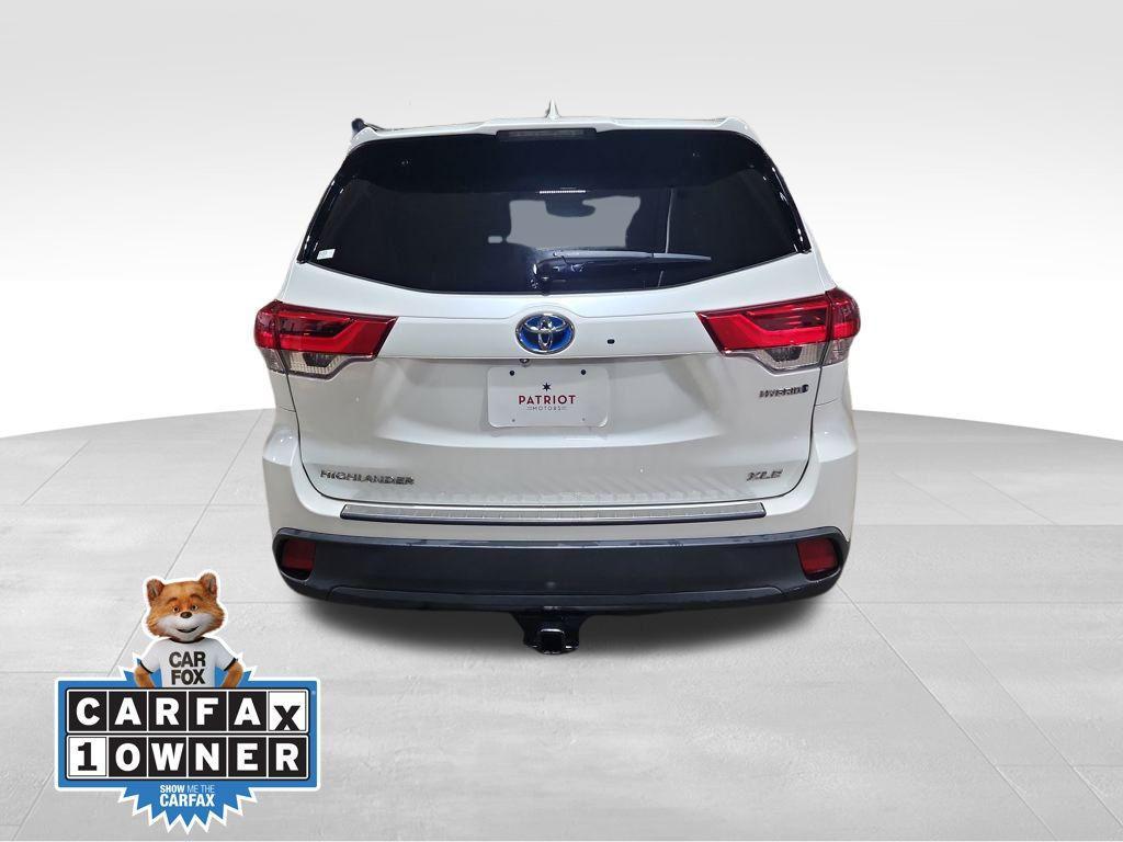 used 2017 Toyota Highlander Hybrid car, priced at $22,995