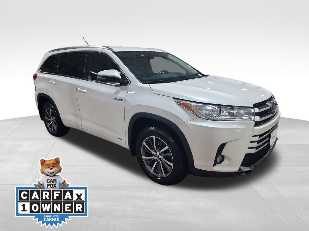 used 2017 Toyota Highlander Hybrid car, priced at $22,995