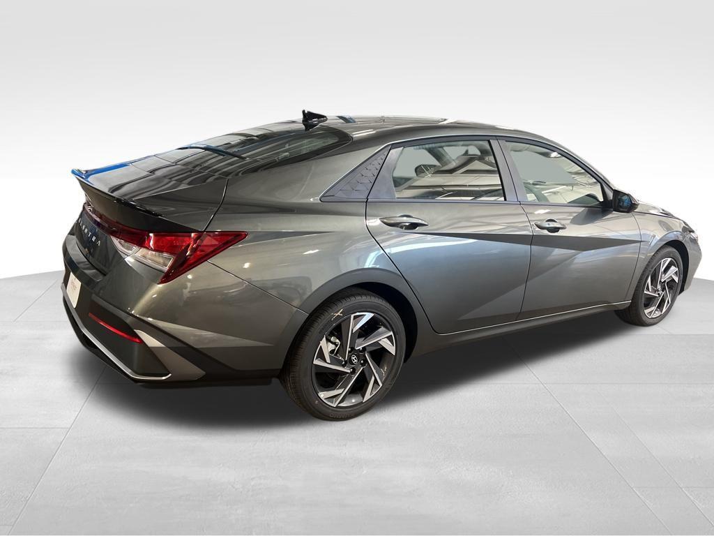 new 2025 Hyundai Elantra car, priced at $20,850