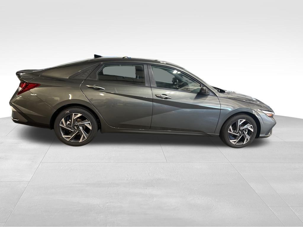 new 2025 Hyundai Elantra car, priced at $20,850