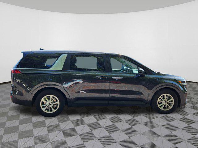 used 2022 Kia Carnival car, priced at $22,234