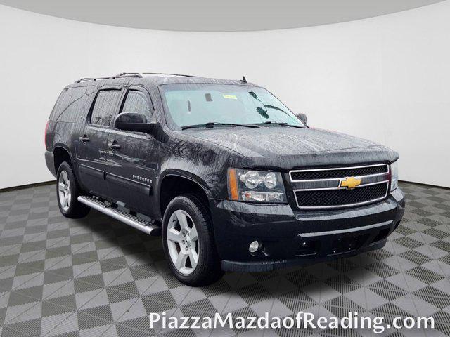 used 2014 Chevrolet Suburban car, priced at $14,454