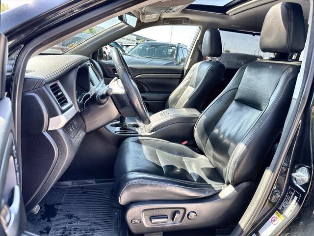 used 2018 Toyota Highlander car, priced at $17,994