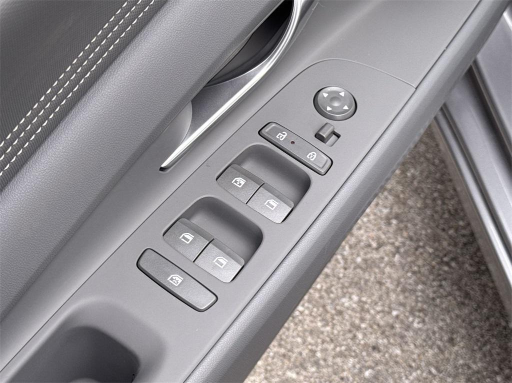 new 2025 Hyundai Elantra car, priced at $23,743