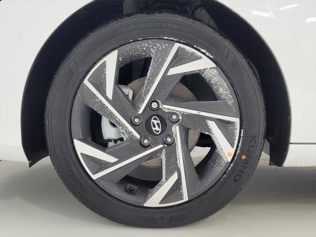 used 2024 Hyundai Elantra car, priced at $21,224