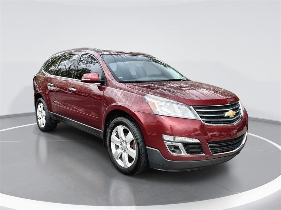 used 2017 Chevrolet Traverse car, priced at $11,334