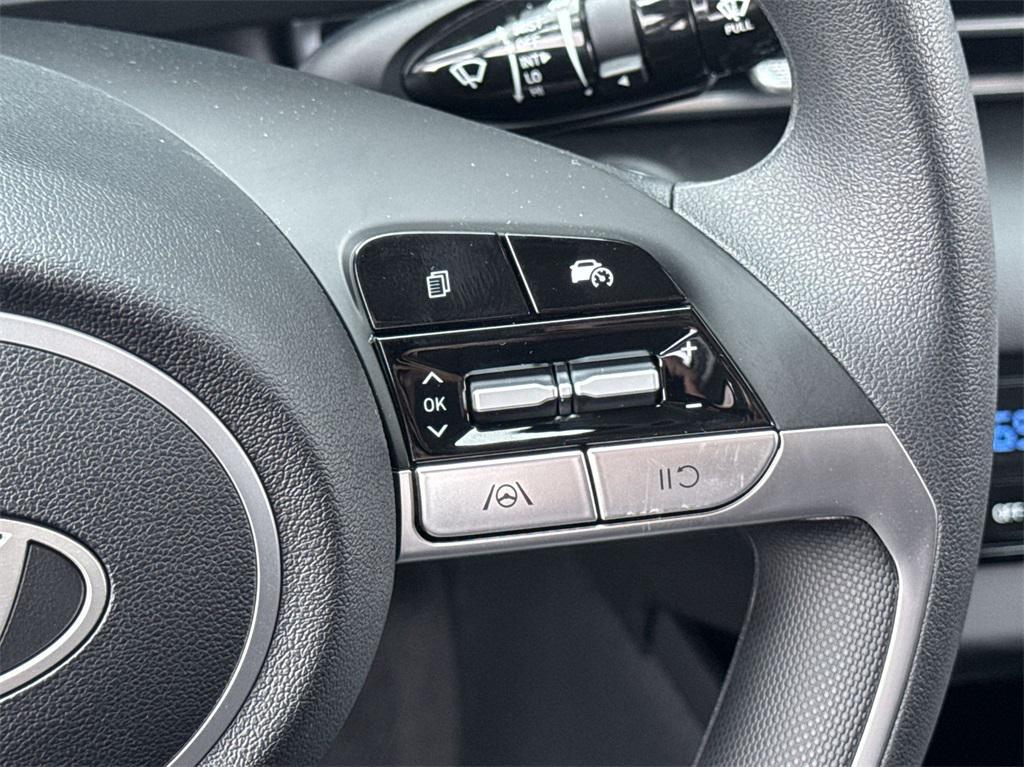 new 2025 Hyundai ELANTRA HEV car, priced at $22,560
