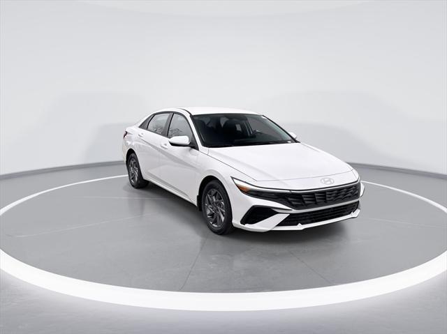 new 2025 Hyundai ELANTRA HEV car, priced at $26,560
