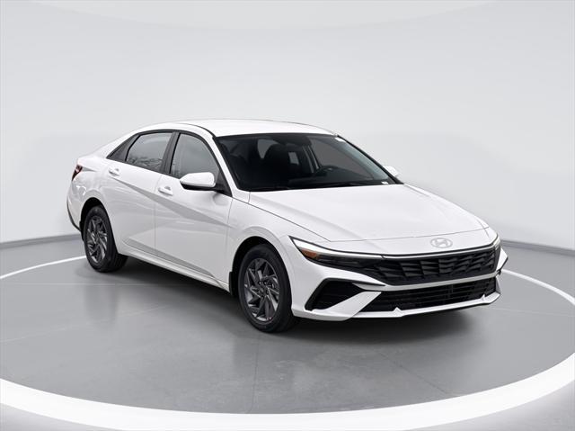 new 2025 Hyundai ELANTRA HEV car, priced at $26,560