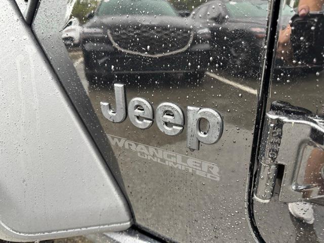 used 2022 Jeep Wrangler Unlimited car, priced at $31,224