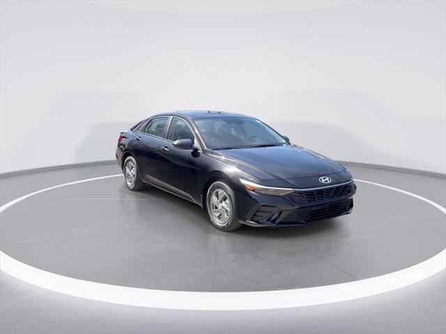 new 2025 Hyundai Elantra car, priced at $23,405