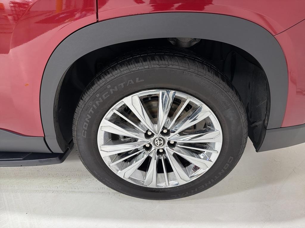 used 2024 Toyota Grand Highlander car, priced at $49,444