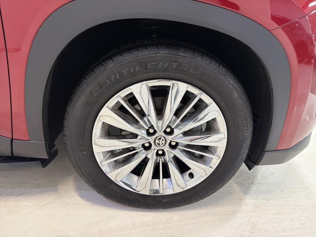 used 2024 Toyota Grand Highlander car, priced at $49,444