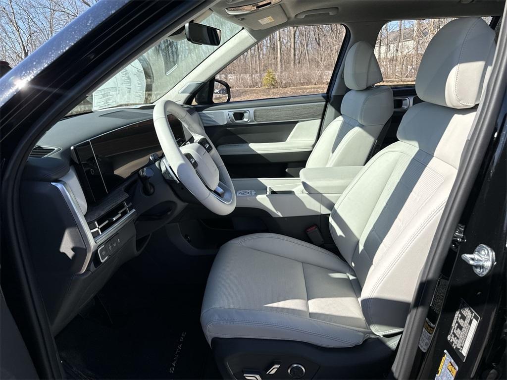 new 2025 Hyundai SANTA FE HEV car, priced at $45,530