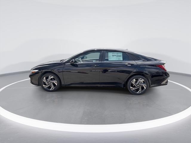 new 2025 Hyundai Elantra car, priced at $25,574