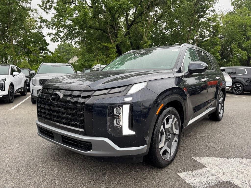 used 2025 Hyundai Palisade car, priced at $46,444