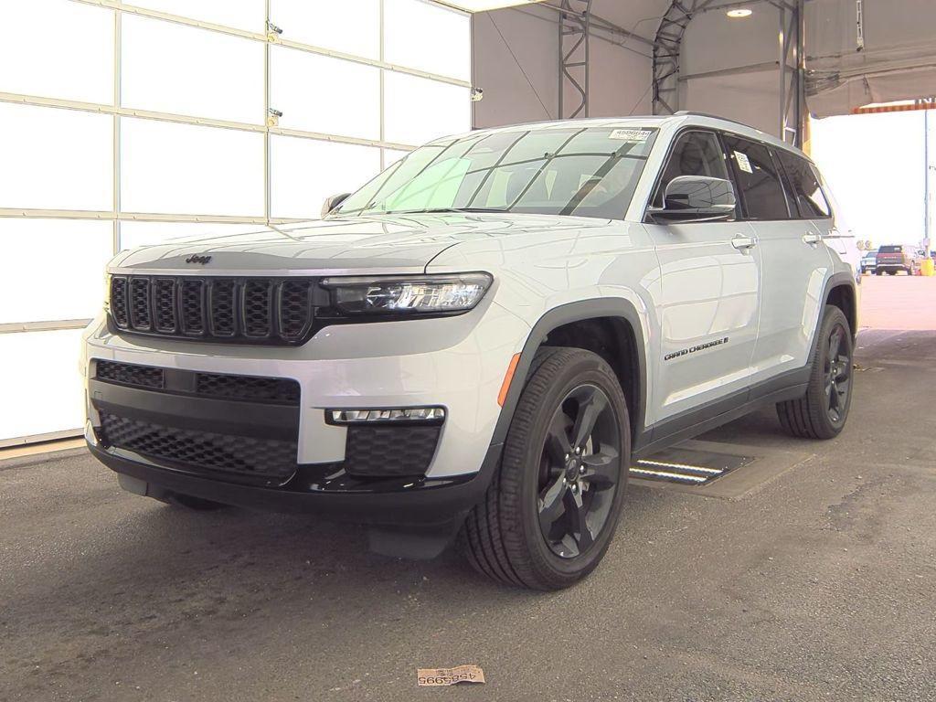 used 2022 Jeep Grand Cherokee L car, priced at $31,994