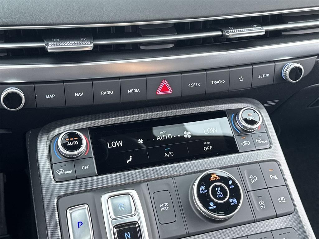 new 2025 Hyundai Palisade car, priced at $52,876