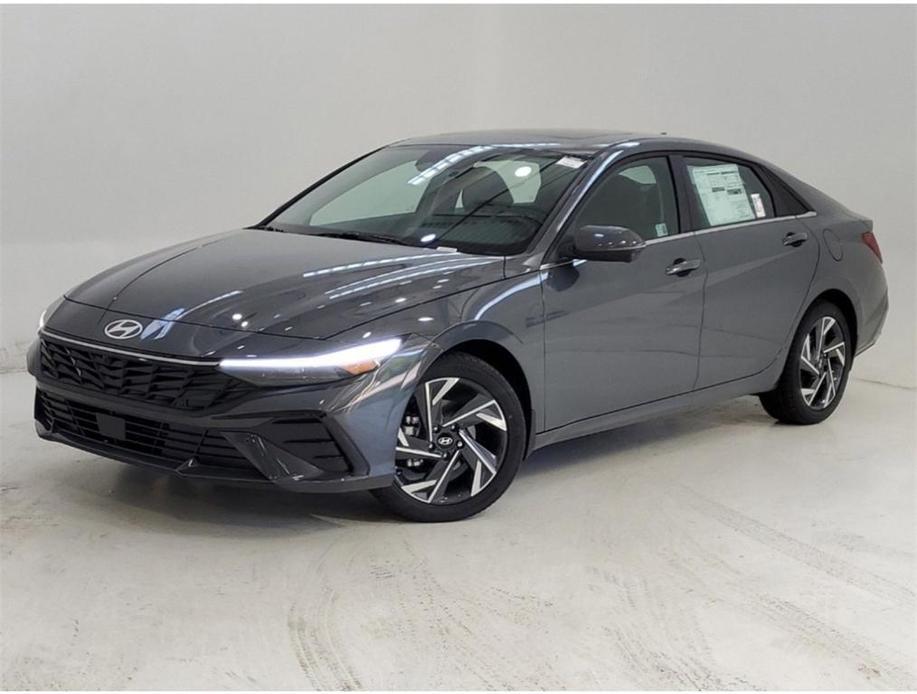 new 2024 Hyundai Elantra car, priced at $24,713