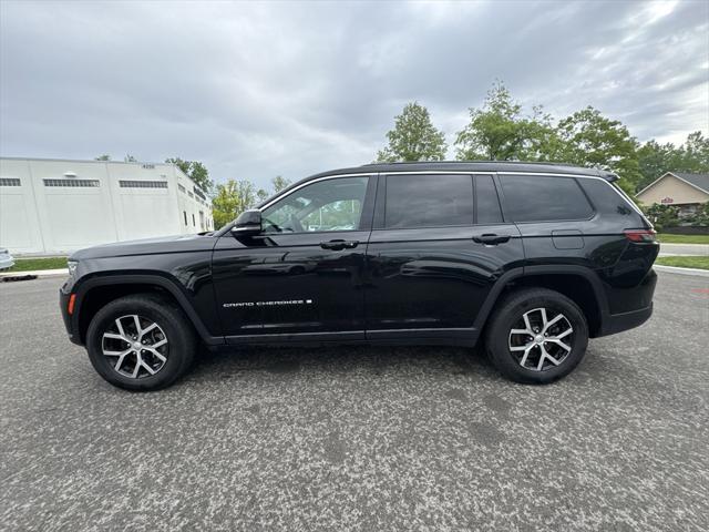 used 2024 Jeep Grand Cherokee L car, priced at $35,994