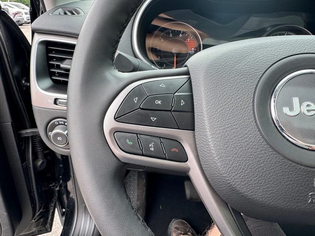 used 2022 Jeep Cherokee car, priced at $22,944