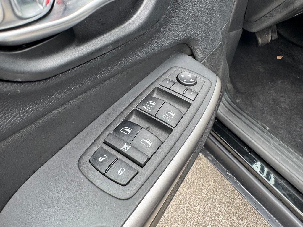used 2022 Jeep Cherokee car, priced at $22,944