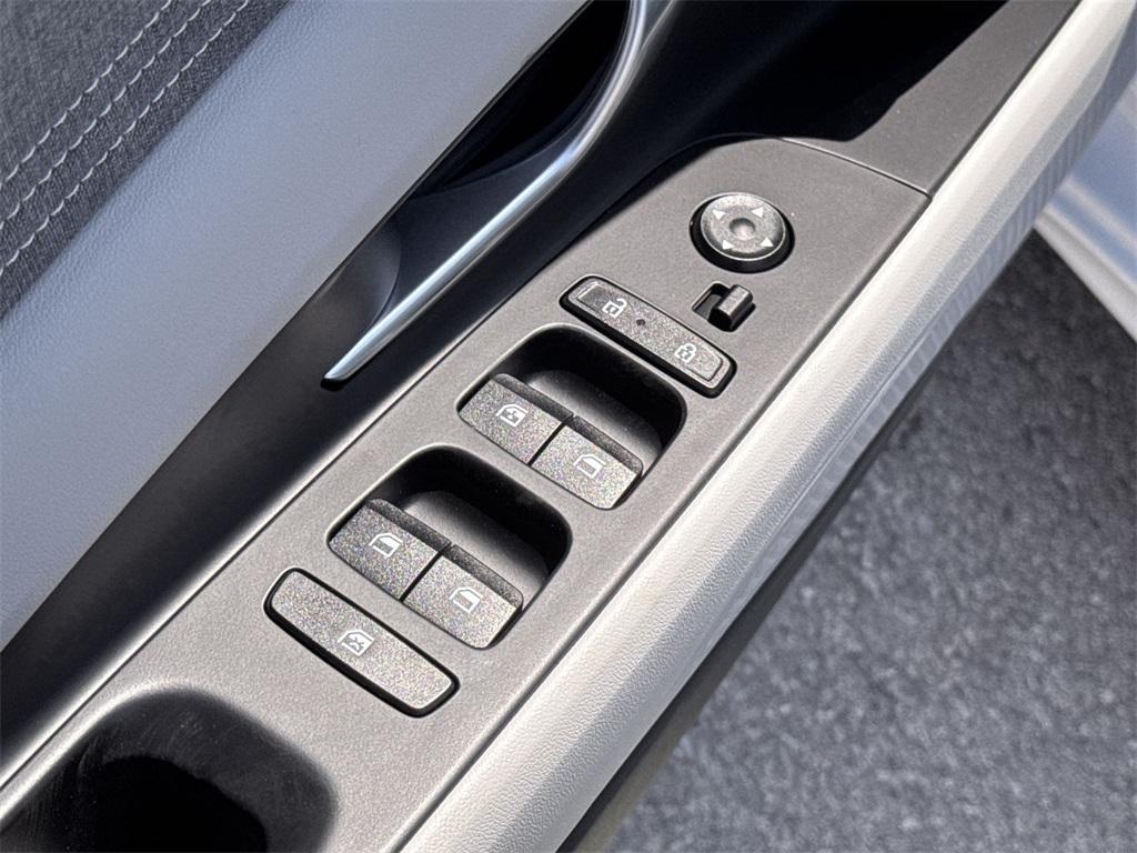 new 2025 Hyundai ELANTRA HEV car, priced at $30,825