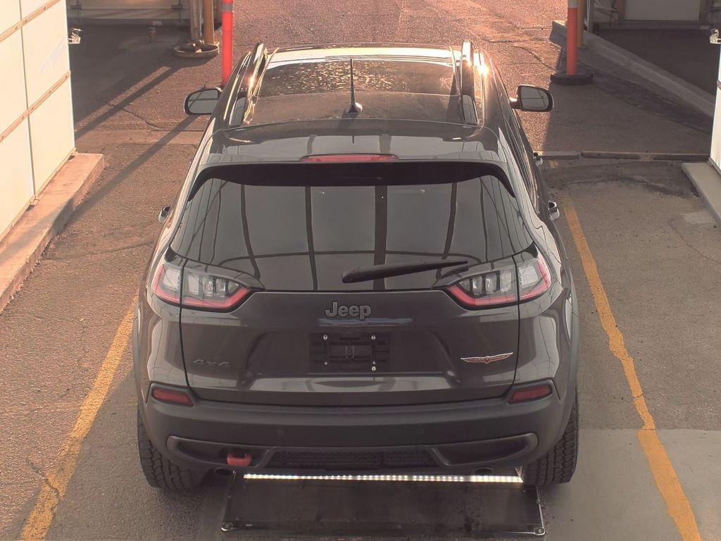 used 2022 Jeep Cherokee car