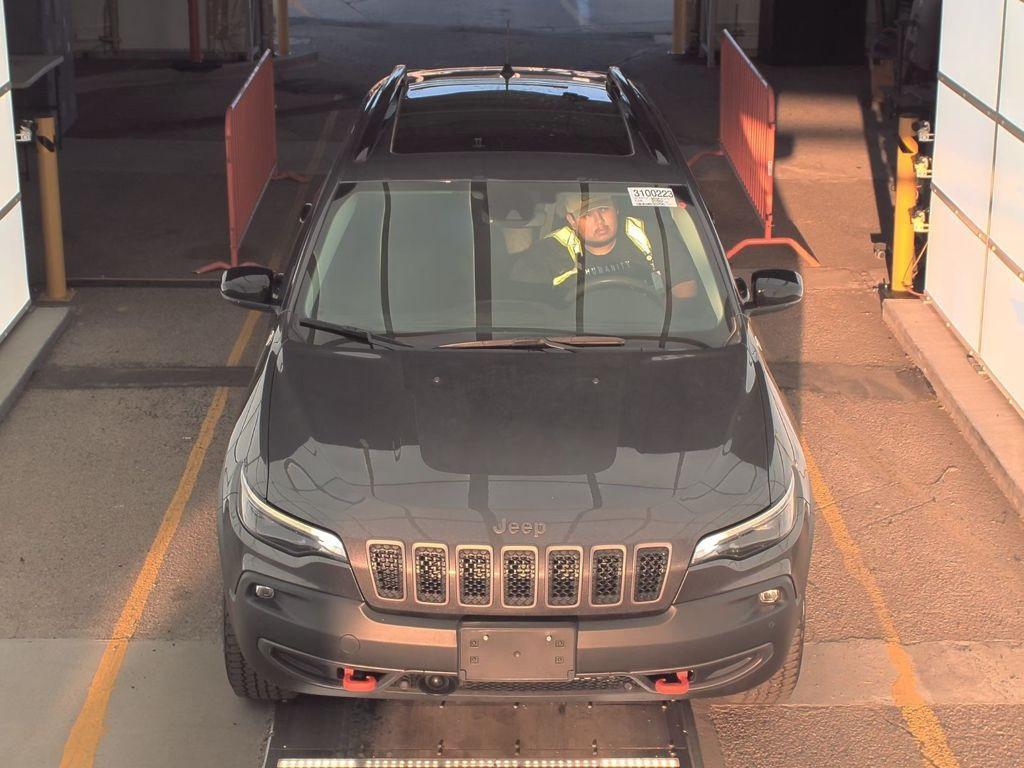 used 2022 Jeep Cherokee car