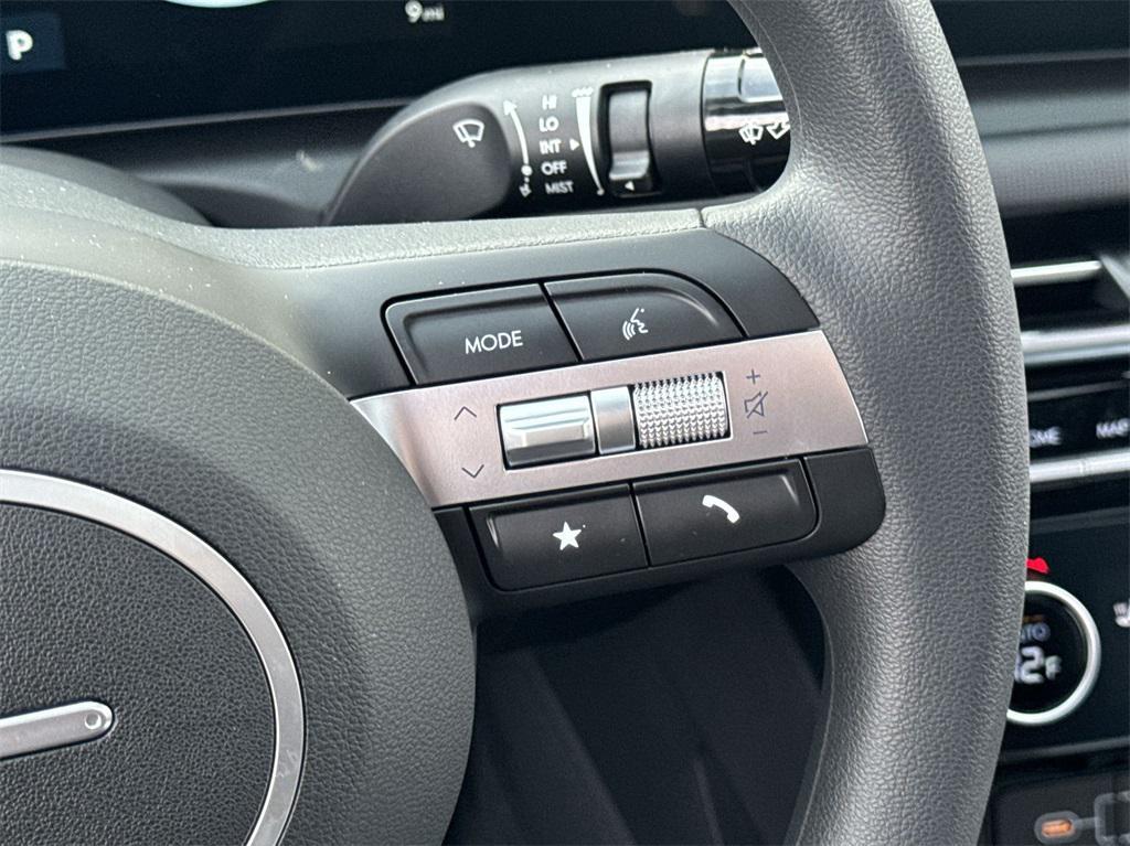 new 2025 Hyundai SANTA CRUZ car, priced at $33,990