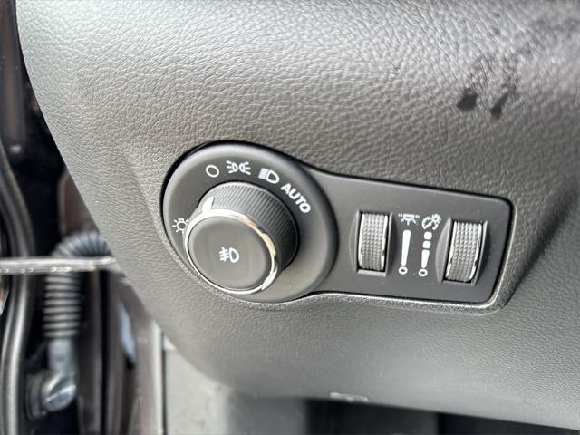 used 2022 Jeep Compass car, priced at $24,994