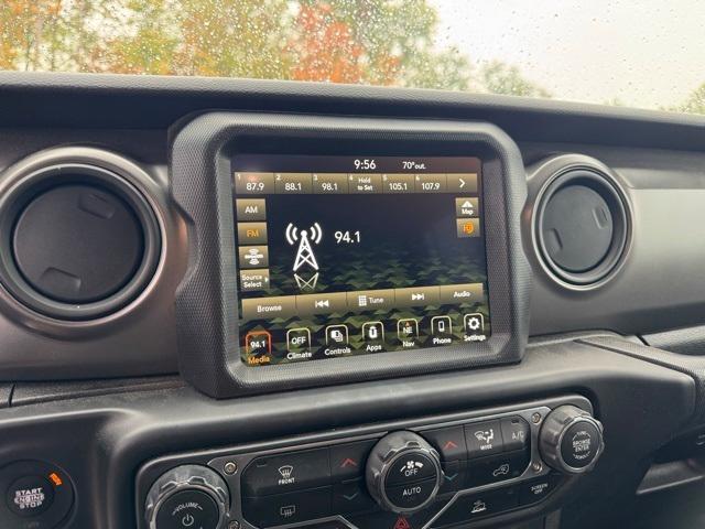used 2022 Jeep Wrangler Unlimited car, priced at $31,944