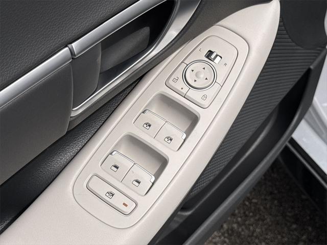 new 2025 Hyundai Sonata car, priced at $29,338