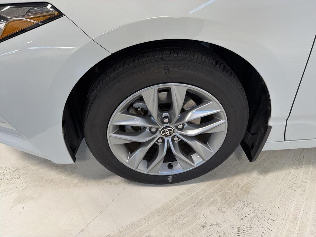 used 2022 Toyota Avalon Hybrid car, priced at $28,444