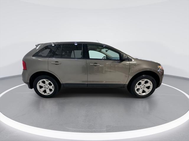 used 2014 Ford Edge car, priced at $8,288