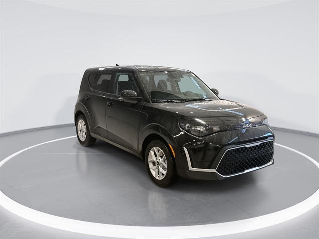 used 2025 Kia Soul car, priced at $17,994