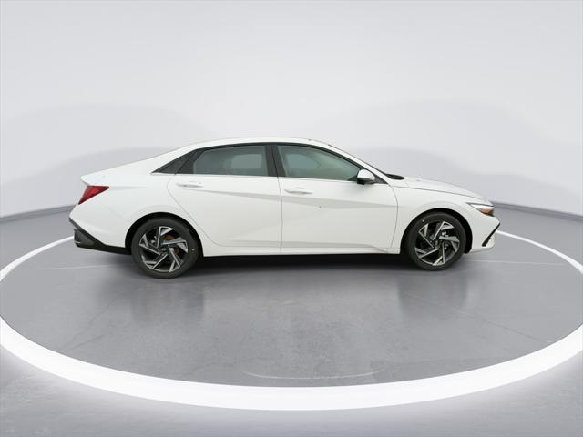 new 2024 Hyundai Elantra car, priced at $25,355