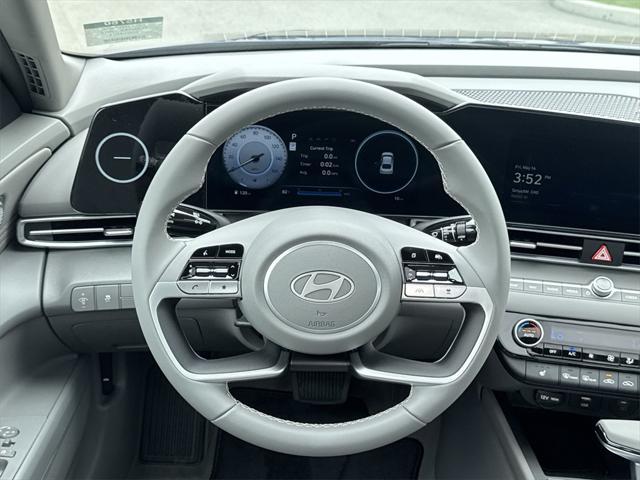 new 2025 Hyundai Elantra car, priced at $25,574