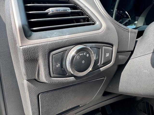 used 2024 Ford Edge car, priced at $22,994