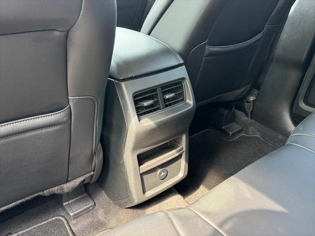used 2024 Ford Edge car, priced at $22,994