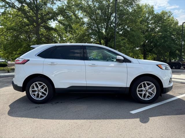 used 2024 Ford Edge car, priced at $22,994